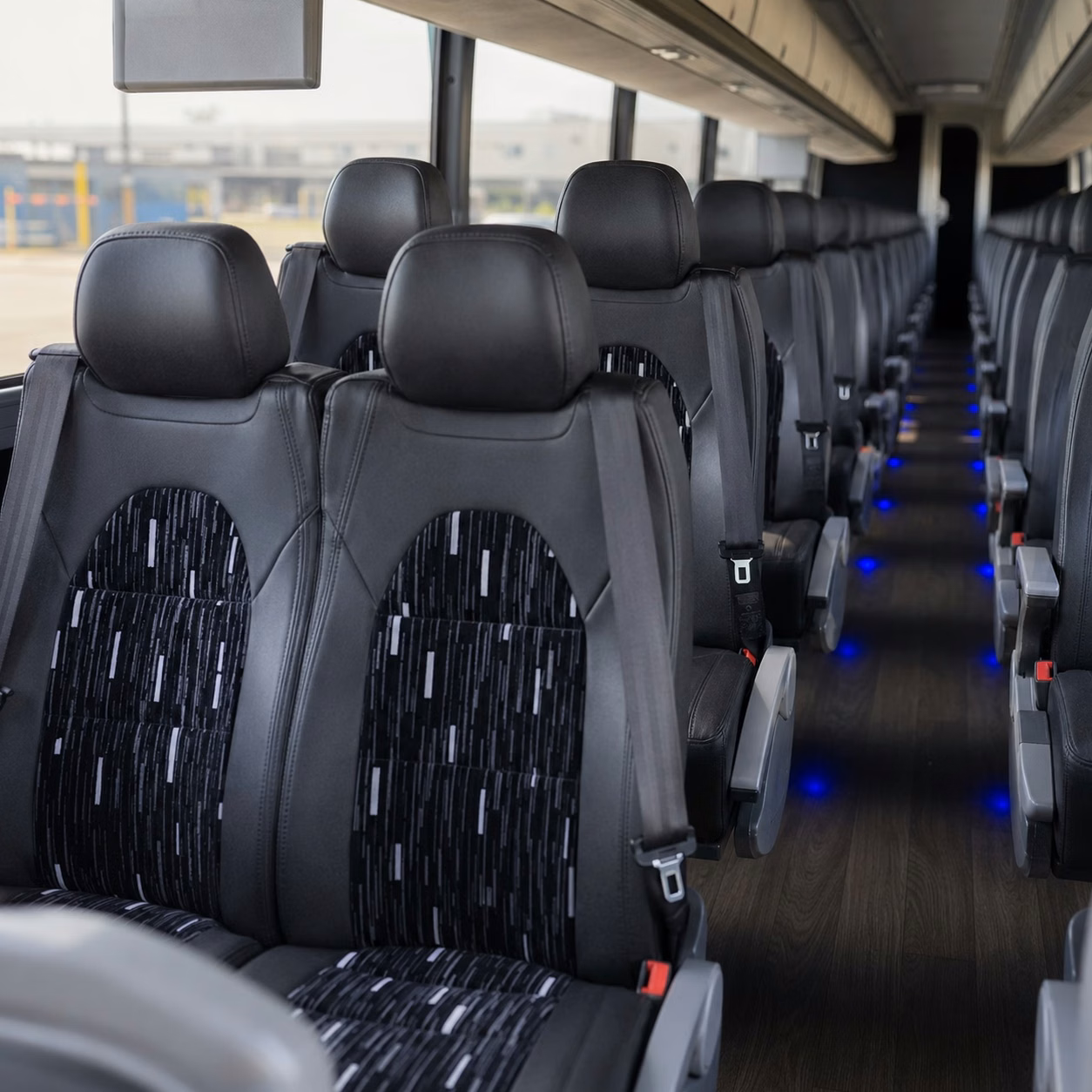 how the type of bus you choose changes charter bus prices in san mateo california